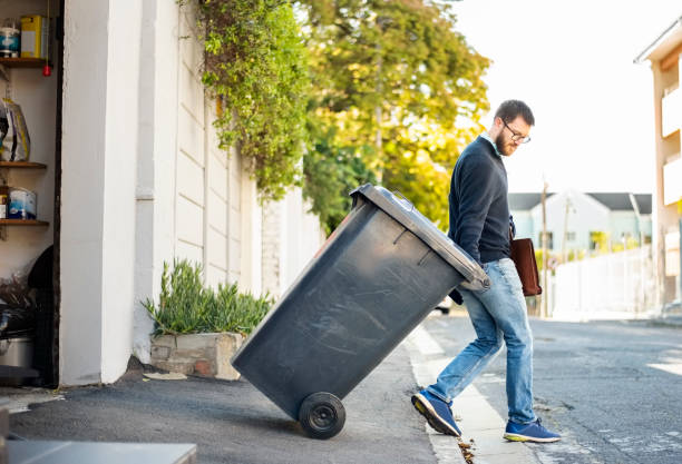 Best Yard Waste Removal  in South Rockwood, MI